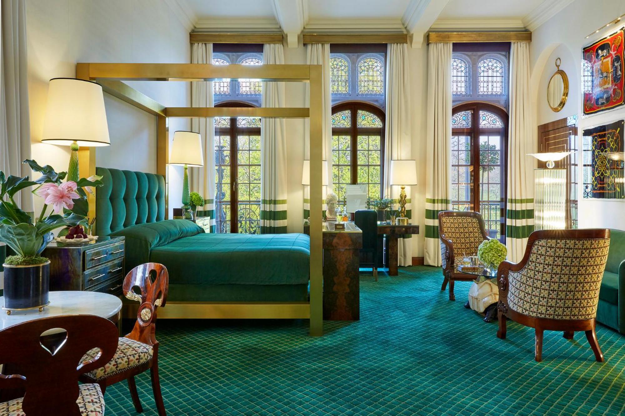 Milestone Hotel Kensington Londra Esterno foto A suite at the St. Regis New York